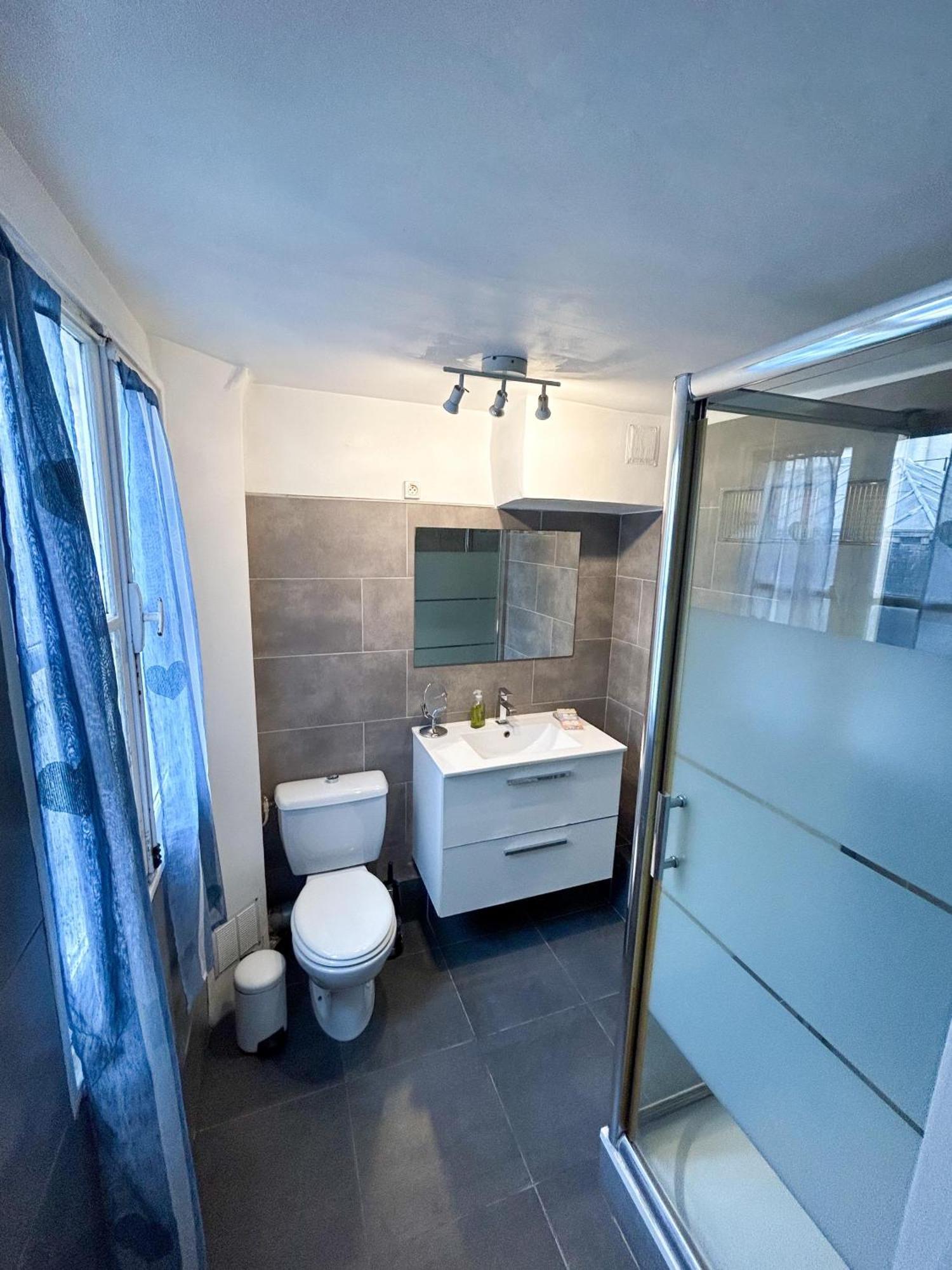 Spacious Apartment In Montparnasse Paris Dış mekan fotoğraf